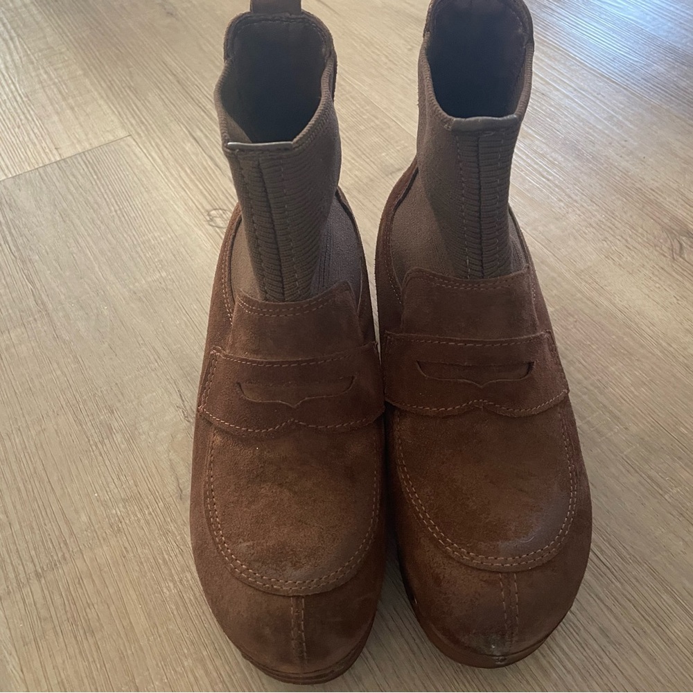 Italian brown suede clog style ankle boots in size 6